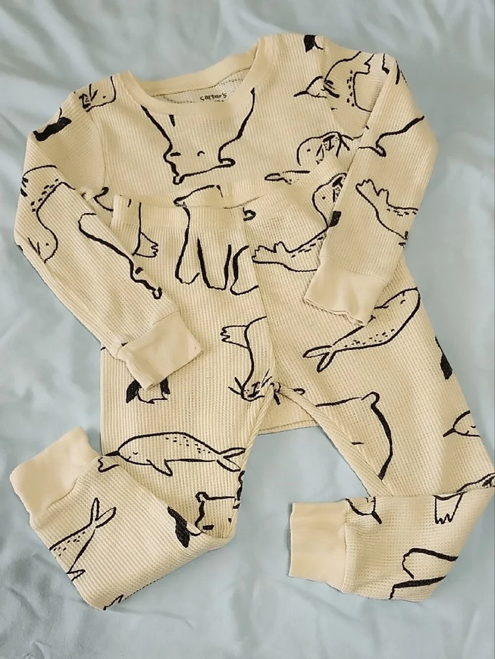 Carter's 2-Piece Pajama Sets in Green, Cream, Jogger Pants - 2T